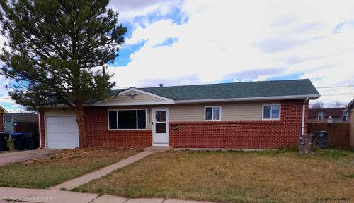 2508 Windmill Rd, Cheyenne, WY, 82009-5272 | Card Image