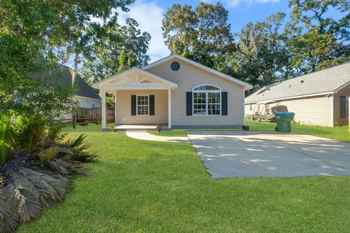 17 Pueblo Trl, CRAWFORDVILLE, FL, 32327-2854 | Card Image
