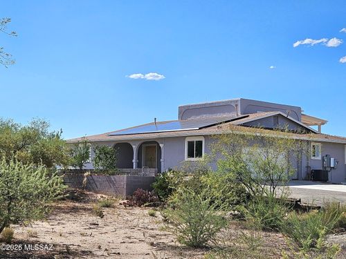 670 W Via Javalina, Benson, AZ, 85602-7111 | Card Image
