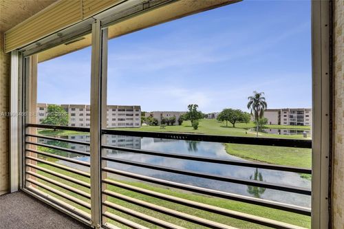 apt-310-10100 Nw 30th Ct, Sunrise, FL, 33322-2004 | Card Image