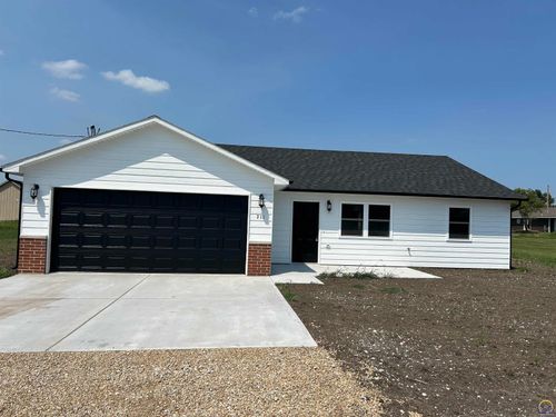 211 Sycamore St, Americus, KS, 66835 | Card Image