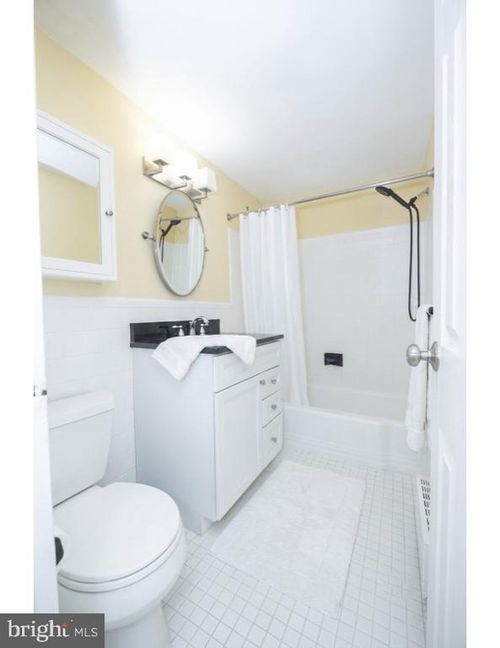 609-1300 S Arlington Ridge Rd, ARLINGTON, VA, 22202-1937 | Card Image
