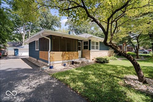 1134 E 56th St, Indianapolis, IN, 46220-3222 | Card Image