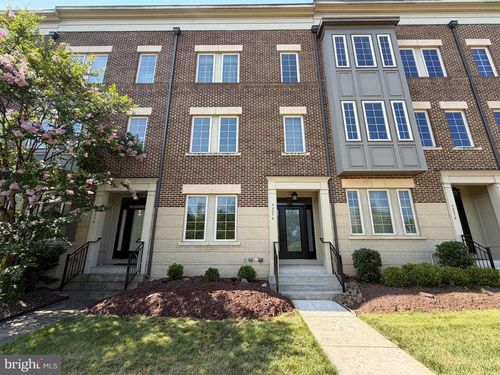 42274 Peregrine Ter, BRAMBLETON, VA, 20148-5734 | Card Image