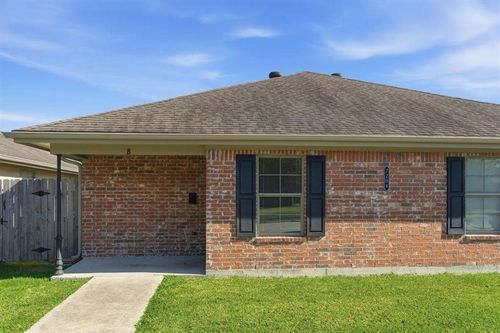 2202 N Malcolm St, Lake Charles, LA, 70601-1259 | Card Image