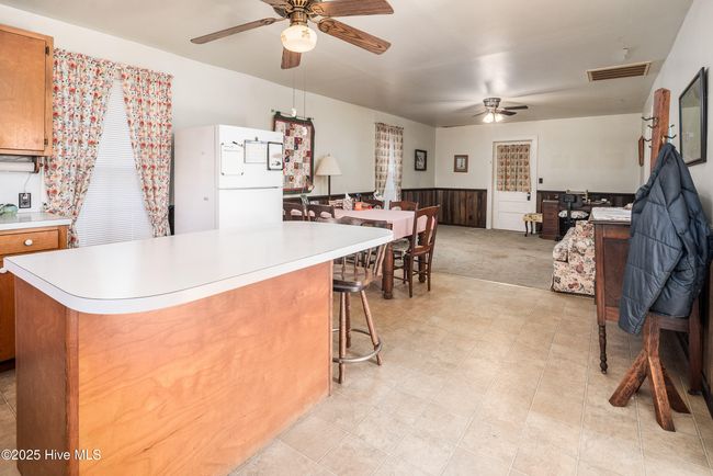 3775 Grifton Hugo Rd, House other with 5 bedrooms, 2 bathrooms and 2 parking in Grifton NC | Image 9