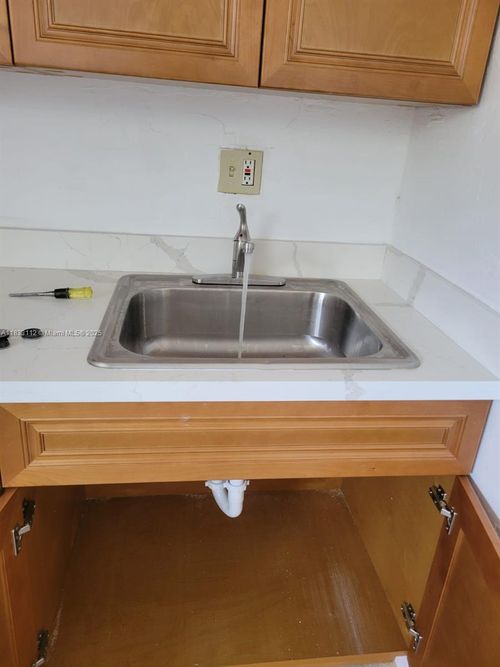 apt-2-1406 Nw 2nd Ave, Florida City, FL, 33034-2252 | Card Image