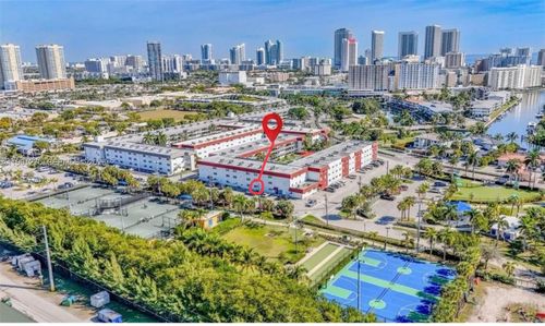 apt-111-580 Egret Dr, Hallandale Beach, FL, 33009-5791 | Card Image