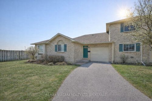 23-7470 Monastery Dr, Niagara Falls, ON, L2H3B3 | Card Image