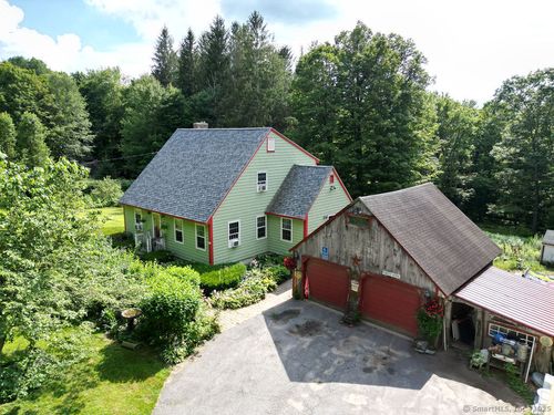 186 Mill St, Riverton, CT, 06065-1204 | Card Image