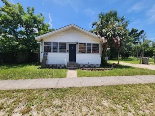 10 E 8th St, APOPKA, FL, 32703-5212 | Card Image