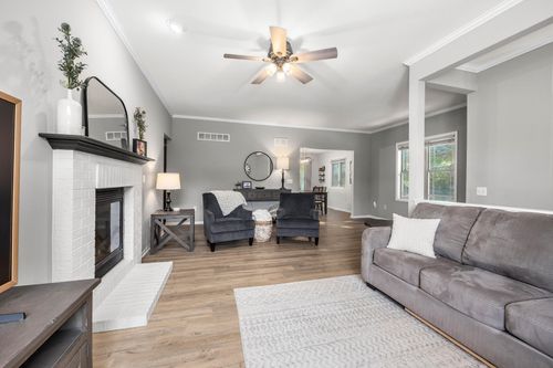 1330 Oak Tree Ct, Slinger, WI, 53086-9081 | Card Image