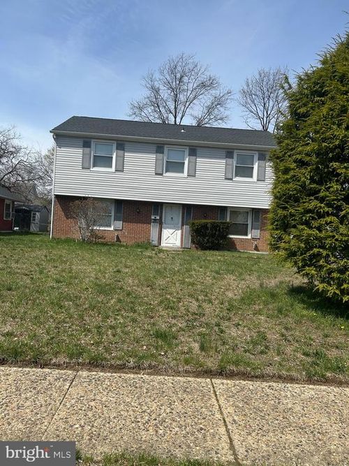 33 Princeton Ln, Willingboro, NJ, 08046-2738 | Card Image