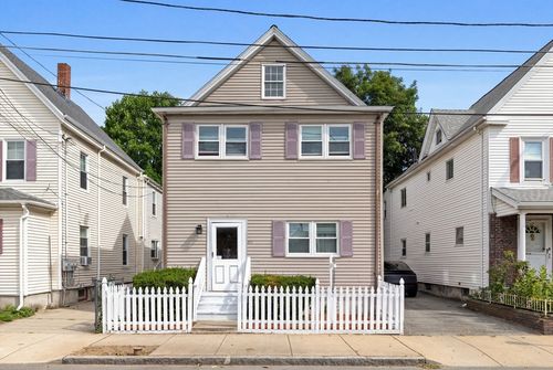50 Bradford St, Everett, MA, 02149-1247 | Card Image