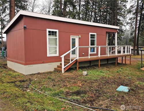 2-5 Columbia Dr, Kettle Falls, WA, 99141-9464 | Card Image