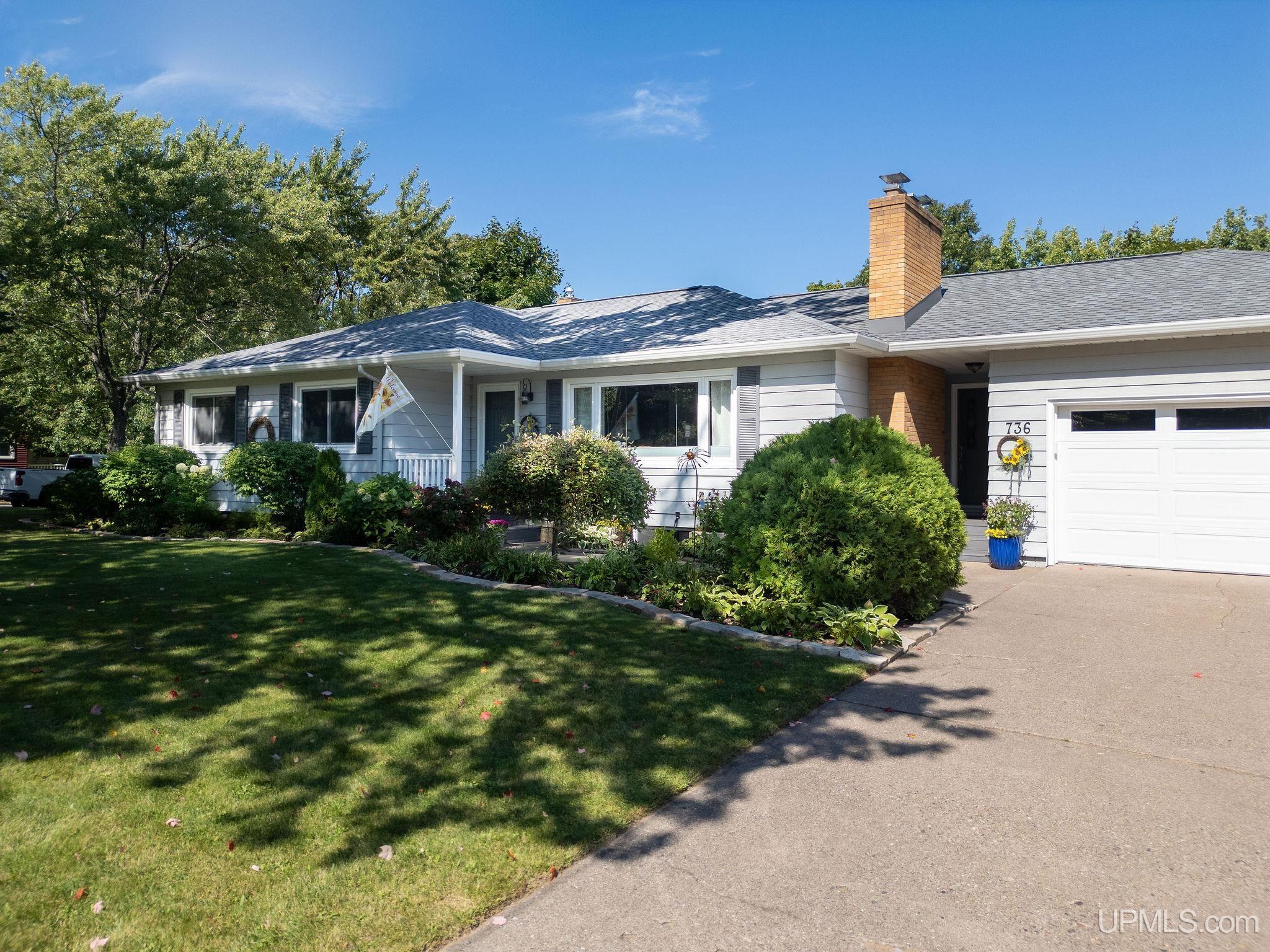 Magnetic St, Marquette, MI 49855