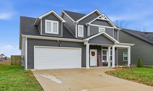 456 Kinslow Ct, Clarksville, TN, 37040-2046 | Card Image