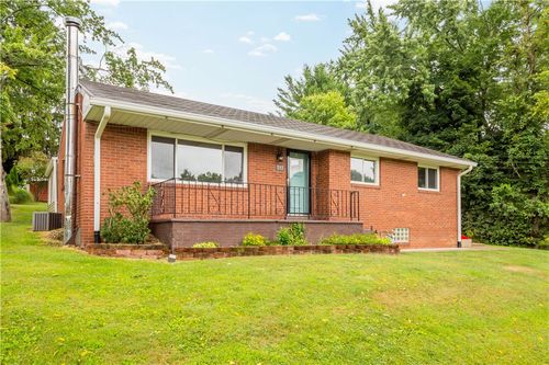 282 Spring Run Rd, Crescent, PA, 15046-4904 | Card Image