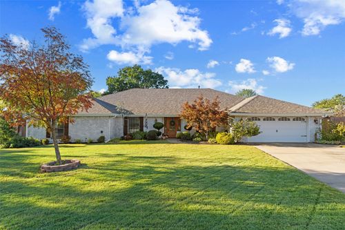 2528 Se Vicksburg St, Bartlesville, OK, 74006-7583 | Card Image