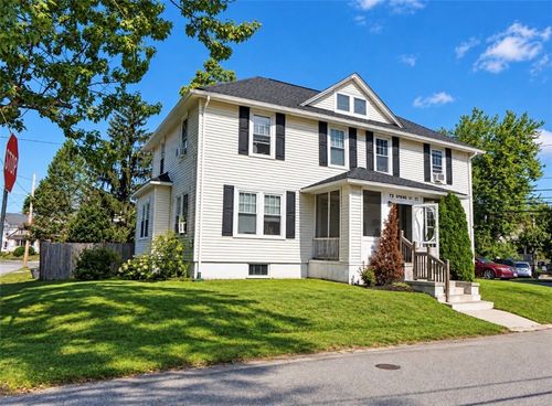 71 Spring Street, Cranston, RI, 02910 | Card Image