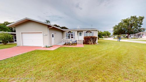 14162 Nickelodeon St, BROOKSVILLE, FL, 34613-2704 | Card Image