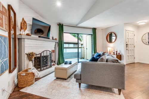 apt-6q-5200 Martel Ave, Dallas, TX, 75206-5650 | Card Image