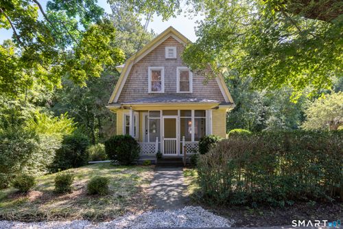28 Watch Hill Ave, Stonington, CT, 06378-1130 | Card Image
