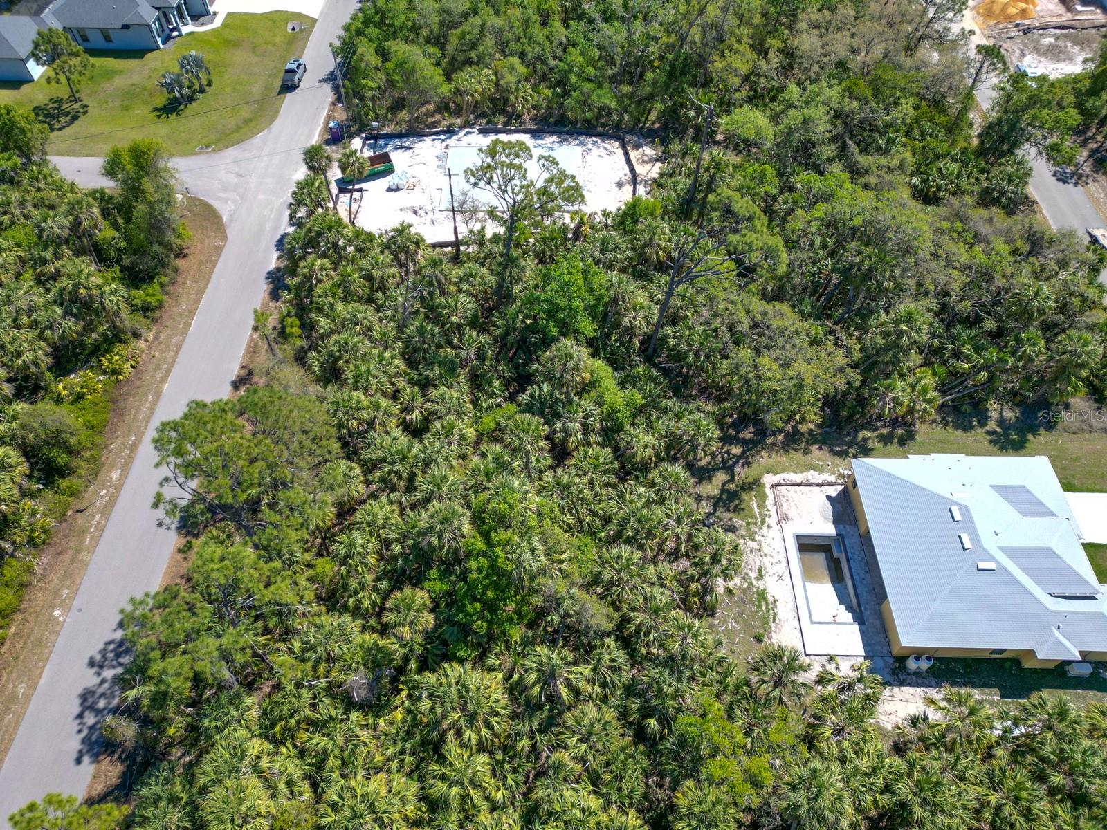 Land in NORTH PORT 3