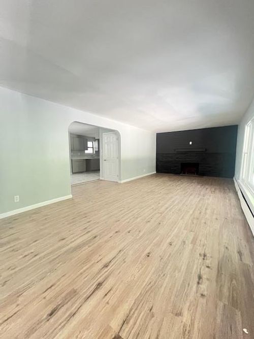 101 Patton Rd, Newburgh, NY, 12550-2481 | Card Image