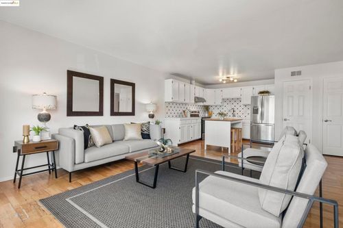 apt-304-710 E 22nd St, Oakland, CA, 94606-2004 | Card Image