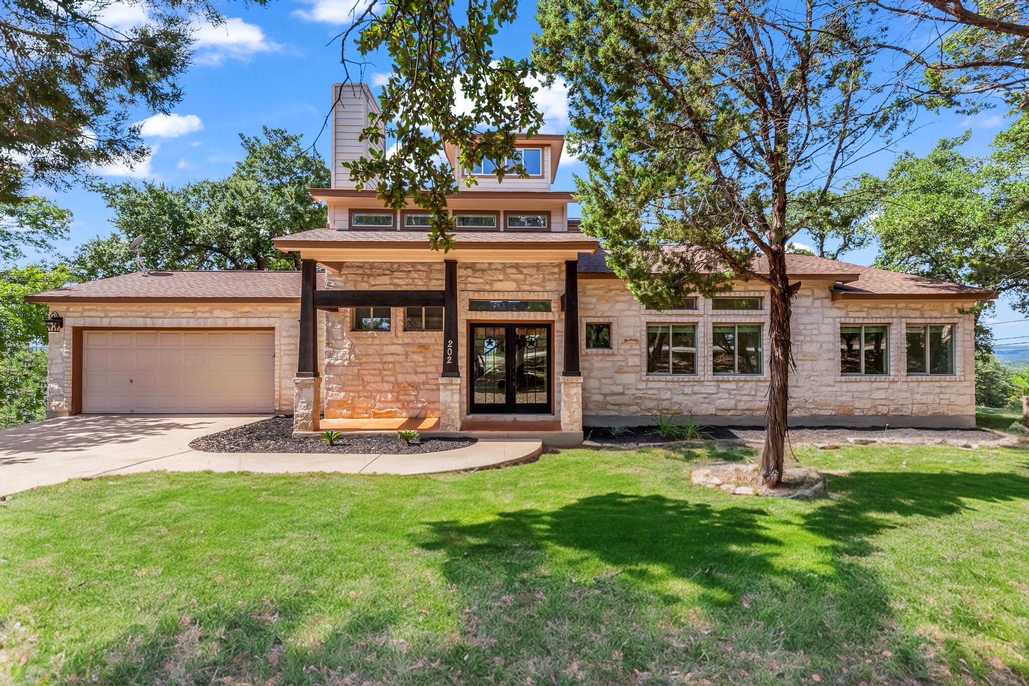 Tarbet Dr, Spicewood, TX 78669