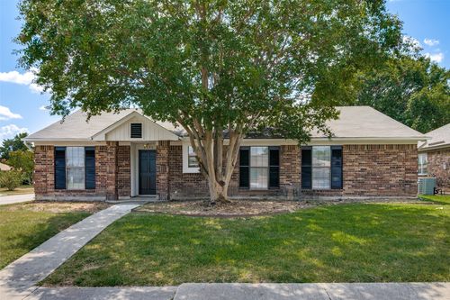 2600 Red River Street, Mesquite, TX, 75150 | Card Image