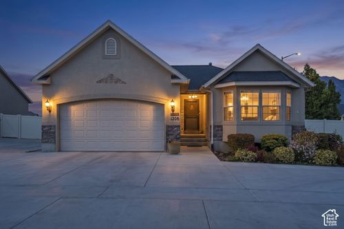 1208 S 1530 W, Springville, UT, 84663-5074 | Card Image