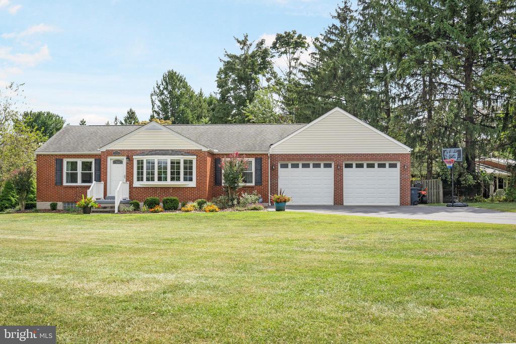Grace Ct, Ellicott City, MD 21043