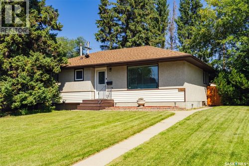 1125 Wilson Cres, Saskatoon, SK, S7J2M7 | Card Image
