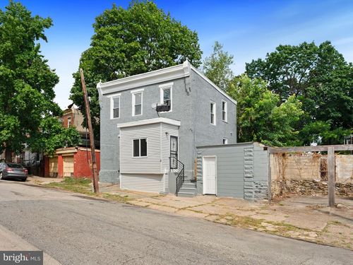 9 N Front St, DARBY, PA, 19023-3013 | Card Image