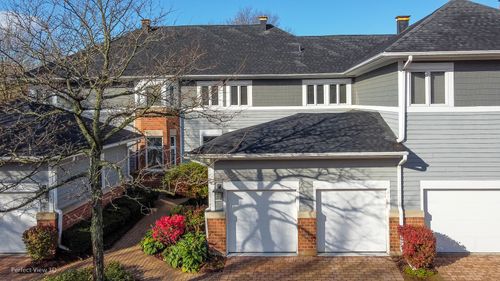 17 Mashie Ct, Woodridge, IL, 60517-1436 | Card Image