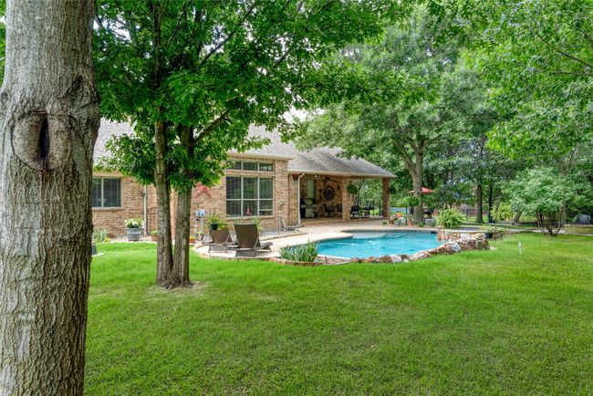136 Whispering Winds Dr, House other with 4 bedrooms, 3 bathrooms and null parking in Gunter TX | Image 25