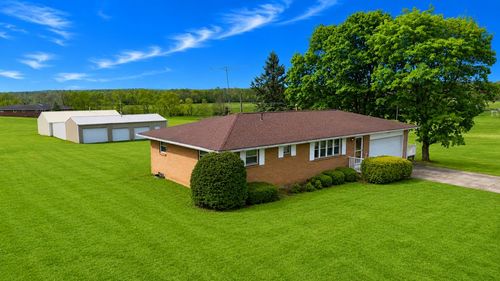 1886 Beal Rd, Mansfield, OH, 44903 | Card Image