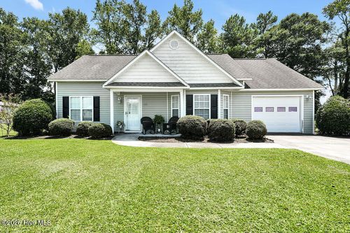118 Phillip Mills Dr, Teachey, NC, 28464-9341 | Card Image