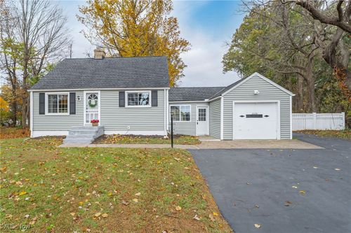 30293 Center Ridge Road, Westlake, OH, 44145 | Card Image