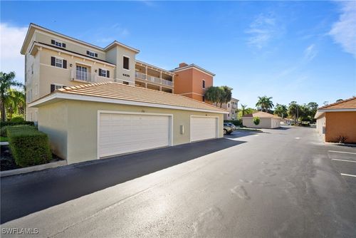 apt-405-4455 Botanical Place Cir, NAPLES, FL, 34112-2419 | Card Image