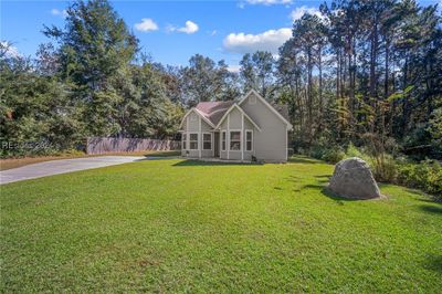 15 Burlington Land Road, House other with 3 bedrooms, 2 bathrooms and null parking in Beaufort SC | Image 3