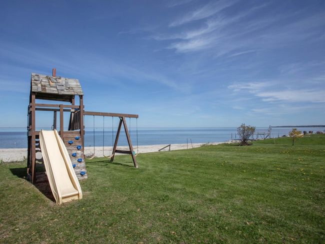 N9569 Bay Shore Lane, House other with 2 bedrooms, 1 bathrooms and null parking in RED RIVER WI | Image 7
