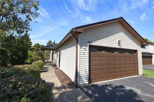 1170 Ridge Crest Dr, Victor, NY, 14564-9516 | Card Image
