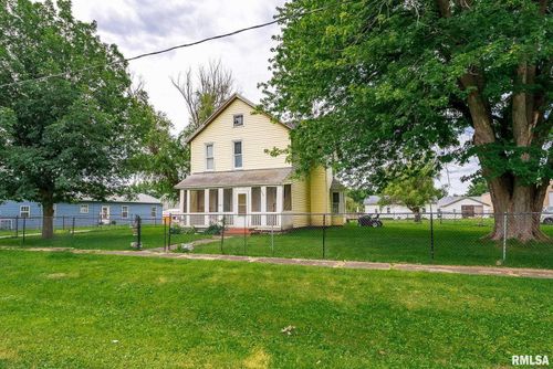 406 2nd St, Seaton, IL, 61476-5007 | Card Image