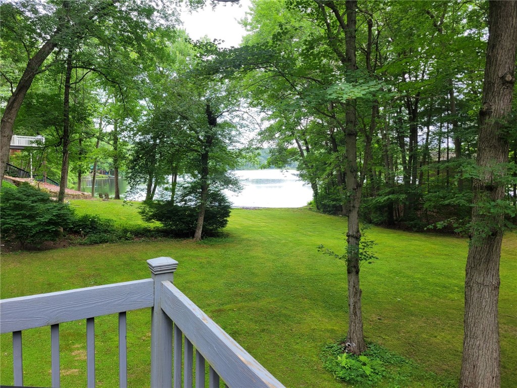 Log Rd, Smithfield, RI 02917