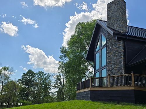 833 Duck Creek Rd, Sneedville, TN, 37869-4006 | Card Image