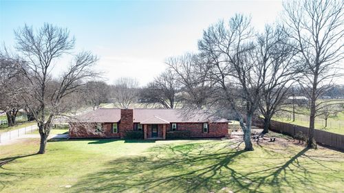 551 County Road 3390, Paradise, TX, 76073-3515 | Card Image
