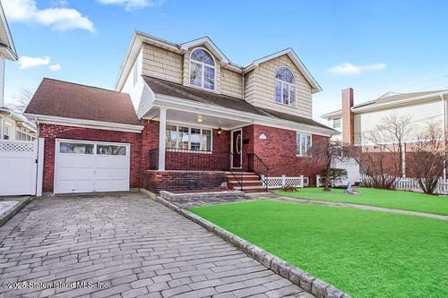 122 Prescott Ave, Staten Island, NY, 10306-3217 | Card Image